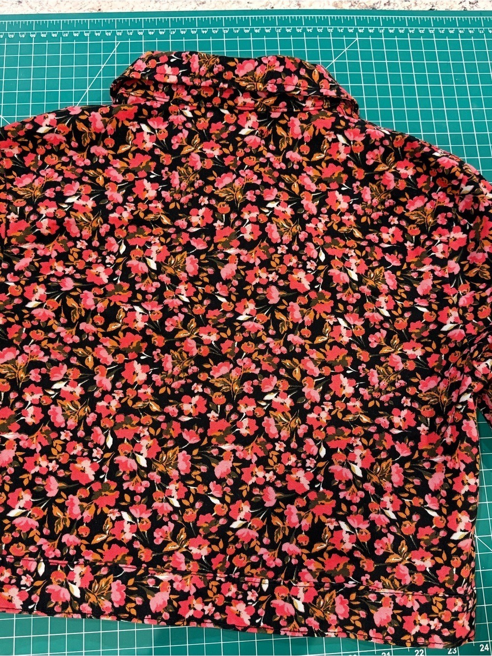 Social Standard by Sanctuary Floral Denim Jacket Girls XL 14 16 Pink Black - Picture 6 of 8